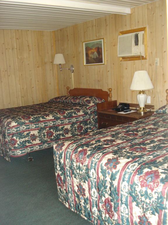 Cedar Grove Motel Altoona Habitación foto